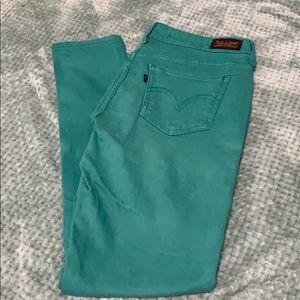 Levi’s 535 skinny jeans, teal colored